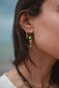 collier hades
